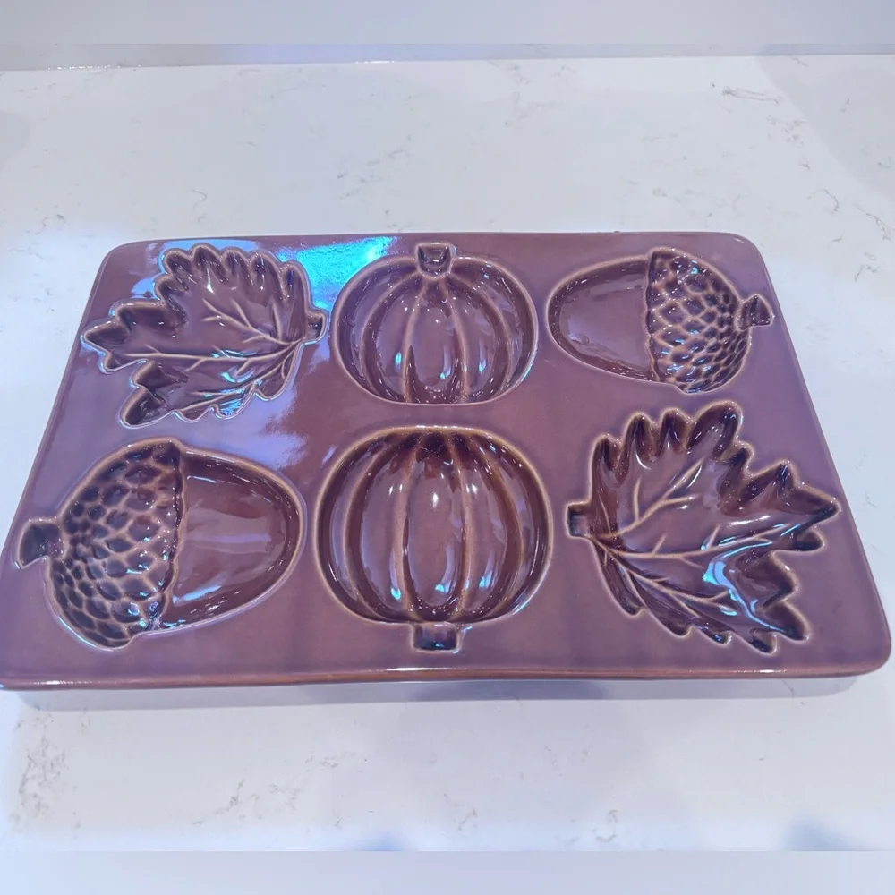 Crate & Barrel Glazed Ceramic Fall Muffin Pan Acorn, Pumpkin and Leaf Shapes New